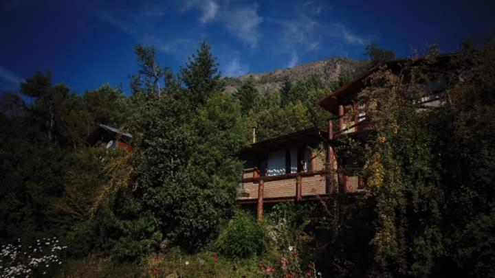 Criollo Lodge Hoyo de Epuyén المظهر الخارجي الصورة